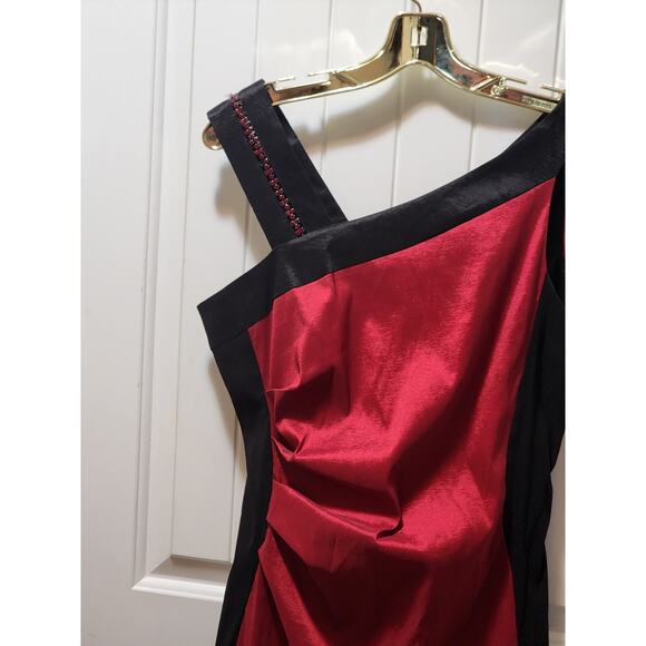 Joseph Ribkoff Size 10 Red/Black Embellished Bodycon Cocktail Semi Formal Dress - Picture 2 of 11